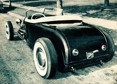 Eddie-dye-1929-ford-roadster-2.jpg