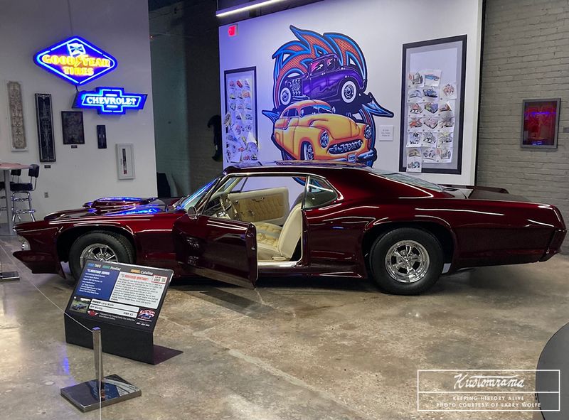 File:Larry-wolfe-pharaoh-custom-2022.jpg