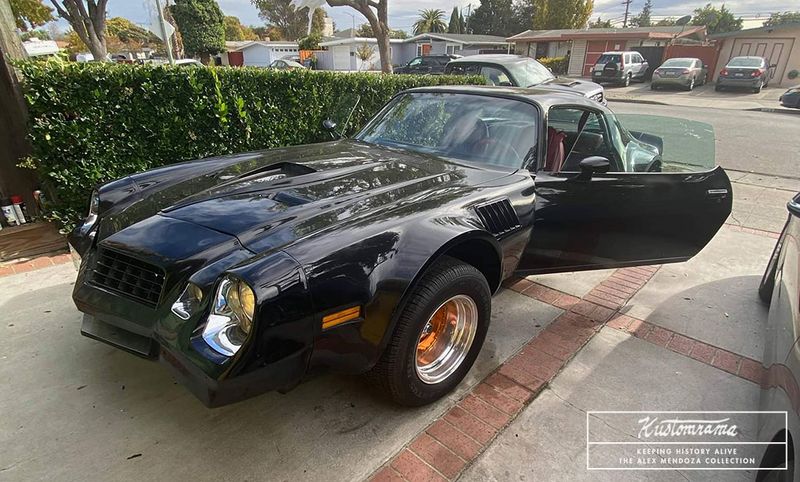 File:Gil-ayala-restyled-camaro.jpg
