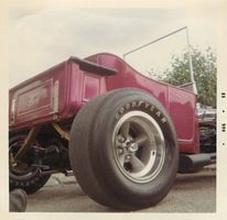 Pelle-Widholm T-bucket (18).jpg