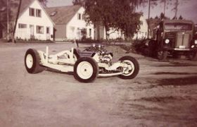 Palle-Eriksson-Chevr24 (7).jpg