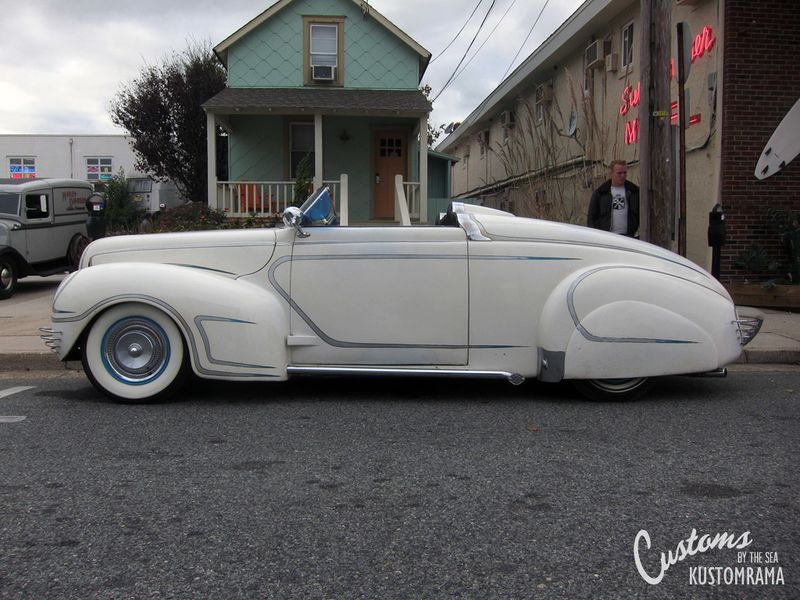 File:Mark-conforth-1940-mercury-customs-by-the-sea.jpg
