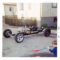 Pelle-Widholm T-bucket (10).jpg