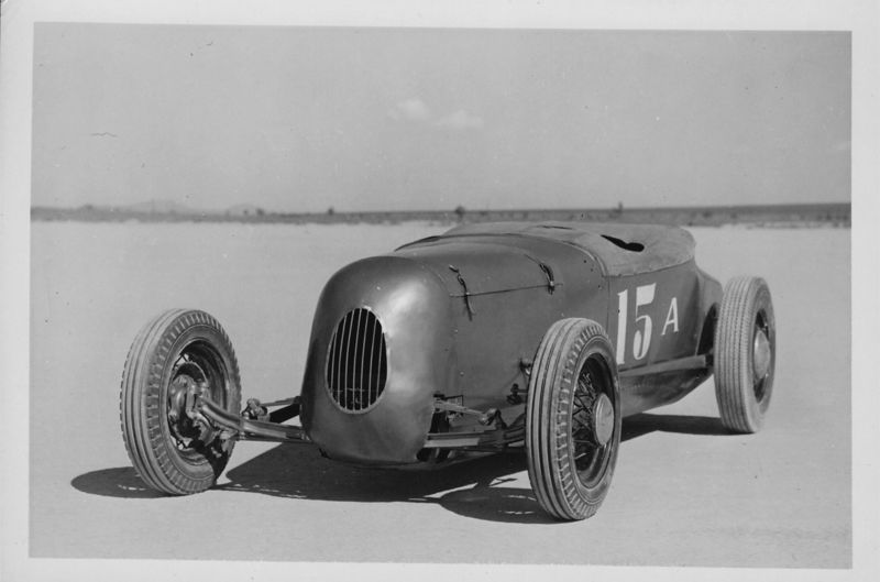 File:Bob-giovanine-bob-spurgin-1925-chevrolet.jpg