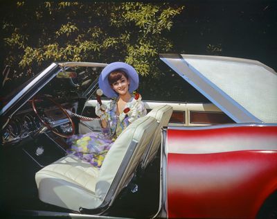 George-barris-1963-buick-villa-riviera14.jpg