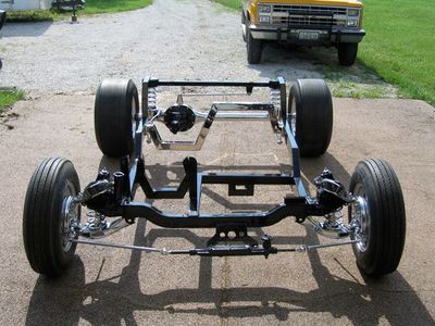 Ed-roth-mega-cycle-chassis34.jpg