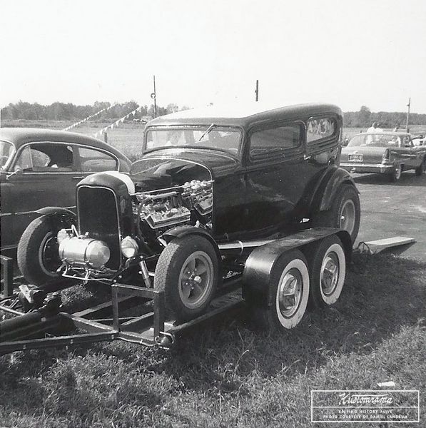 File:Herb-derose-1932-ford-tudor-sedan-hot-rod7.jpg