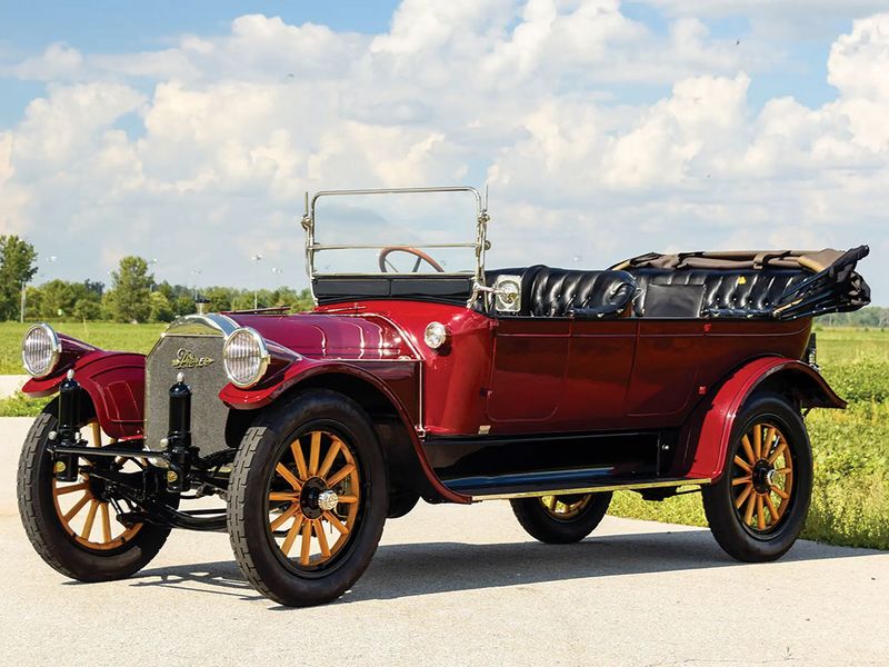 File:1913-pierce-arrow-molded-in-headlights.jpg